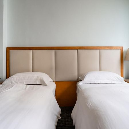 Ocean Hotel Hualien Ruang foto