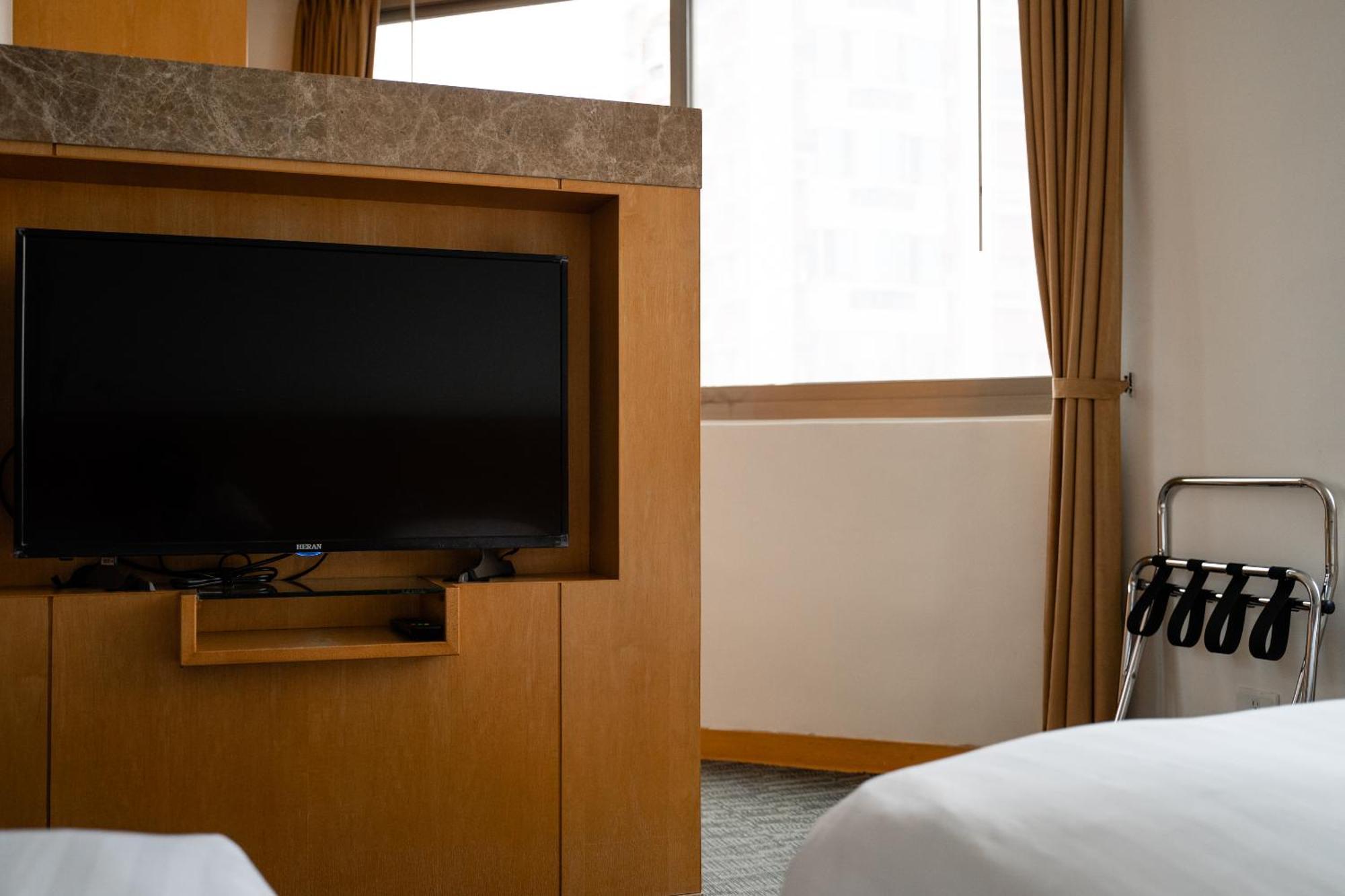 Ocean Hotel Hualien Ruang foto