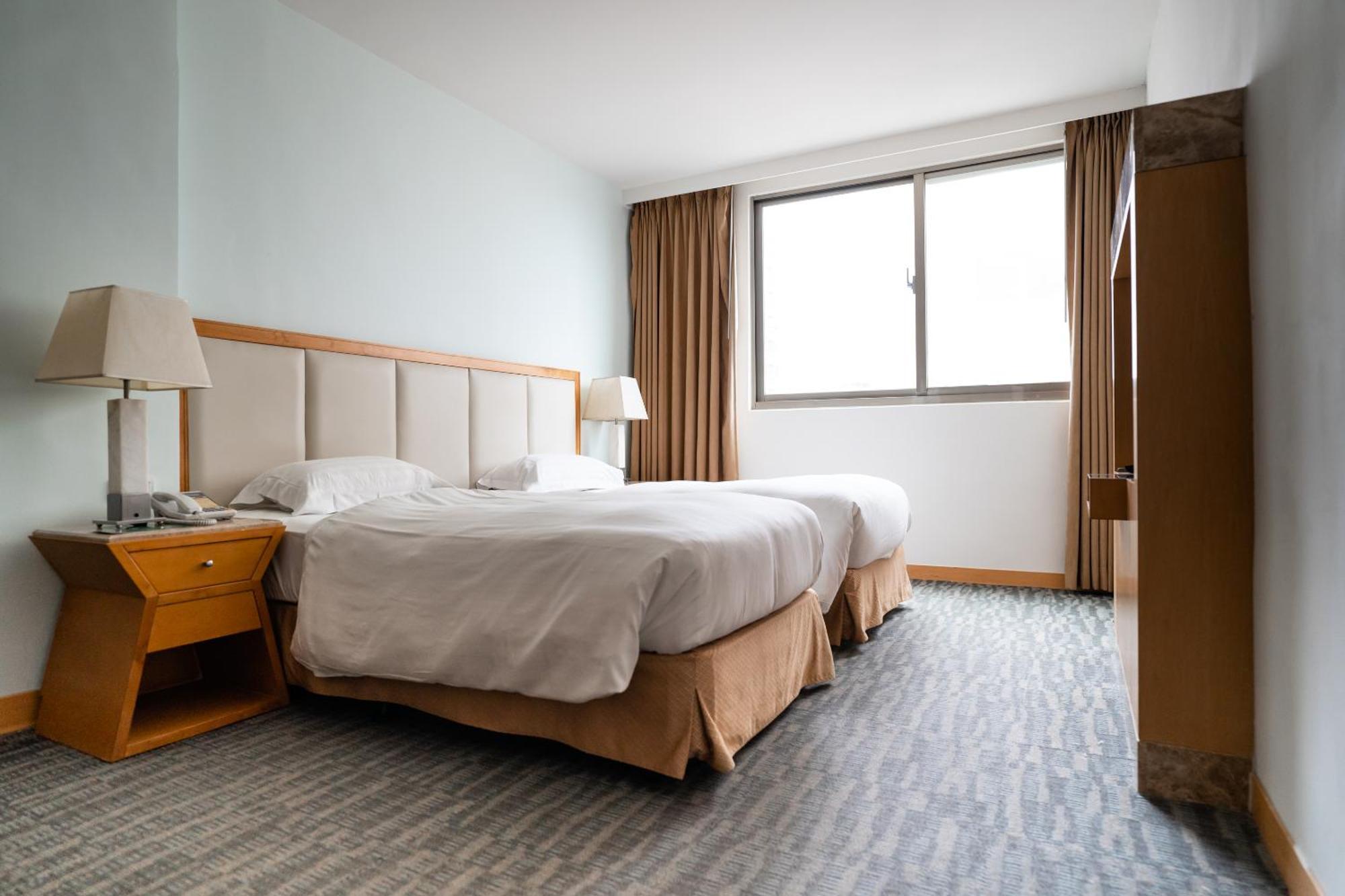 Ocean Hotel Hualien Ruang foto